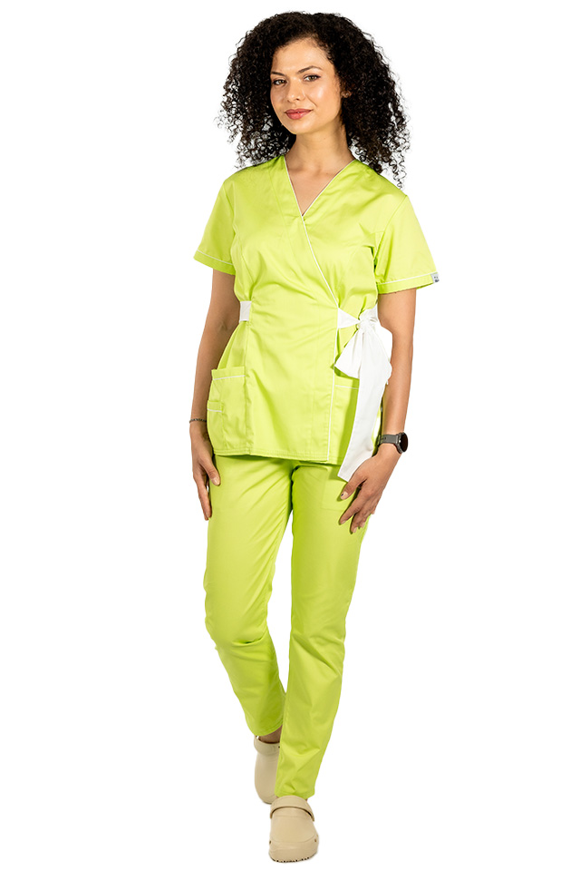 Costum medical kimono limecu paspol alb, cordon cu legare tip fundita si pantaloni cu elastic