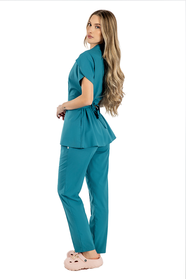 Costum medical stretch Alina, culoare aqua, bluza cu cordon si pantaloni cu snur si elastic