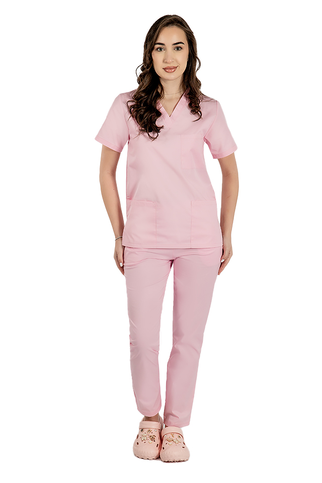 Costum medical cu elastan roz pal format din bluza cu anchior in V si pantaloni cu snur..