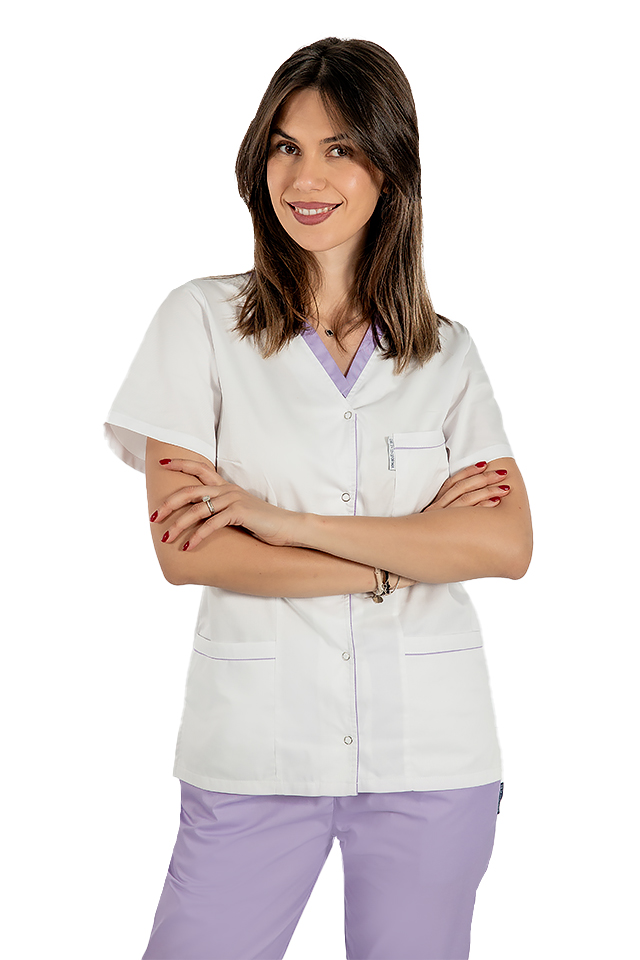 Halat medical cu elastan alb cu paspol lila, capse si trei buzunare aplicate