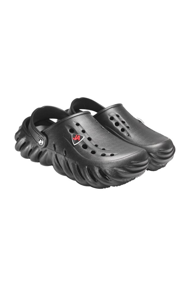 Saboti medicali profesionali tip crocs negri din spuma EVA - model barbati, cu detalii aplicate