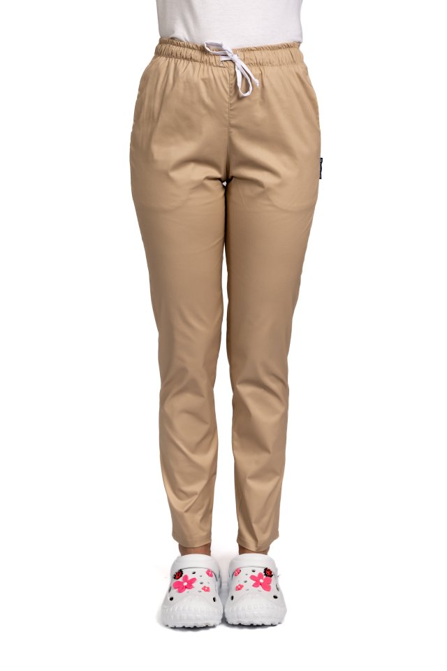 Pantaloni medicali crem cu elastan, model dama, cu snur si doua buzunare laterale
