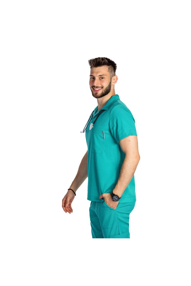 Costum medical stretch polo barbati verde turcoaz, cu bluza in V si pantaloni tip jogger, cu snur si elastic