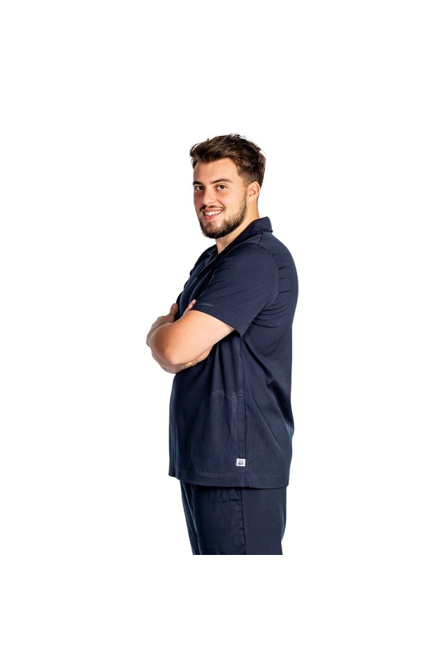 Costum medical stretch polo barbati bleumarin, cu bluza in V si pantaloni tip jogger, cu snur si elastic