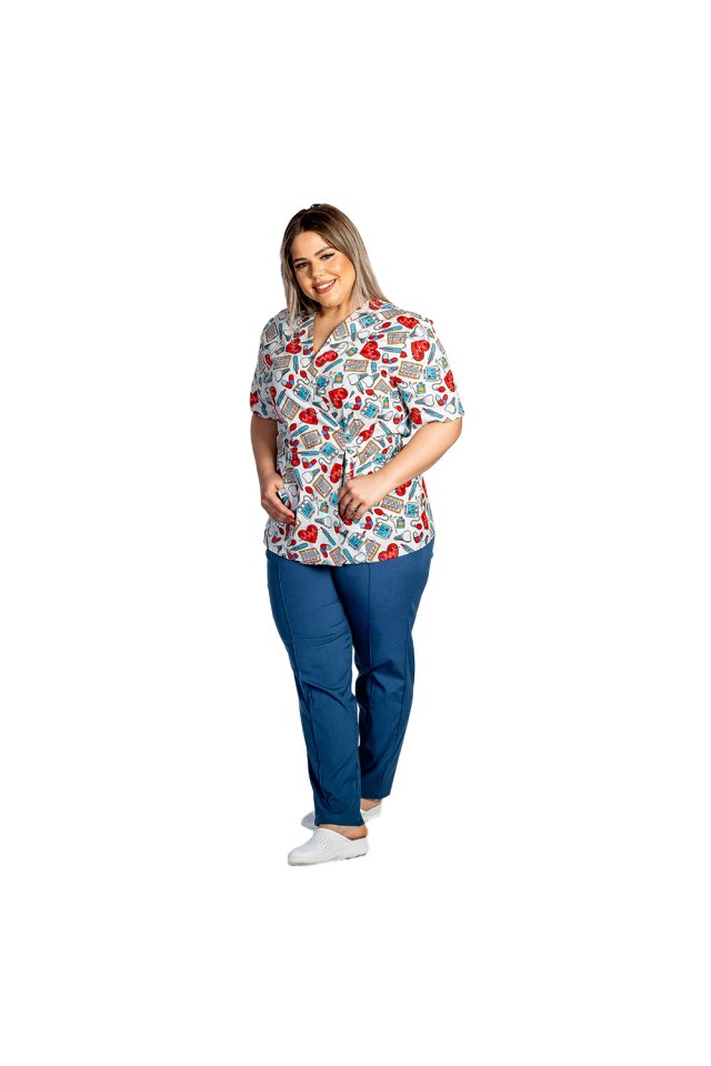 Costum medical kimono stretch Corazon,cu bluza imprimata si pantaloni stretch jogger jeans 