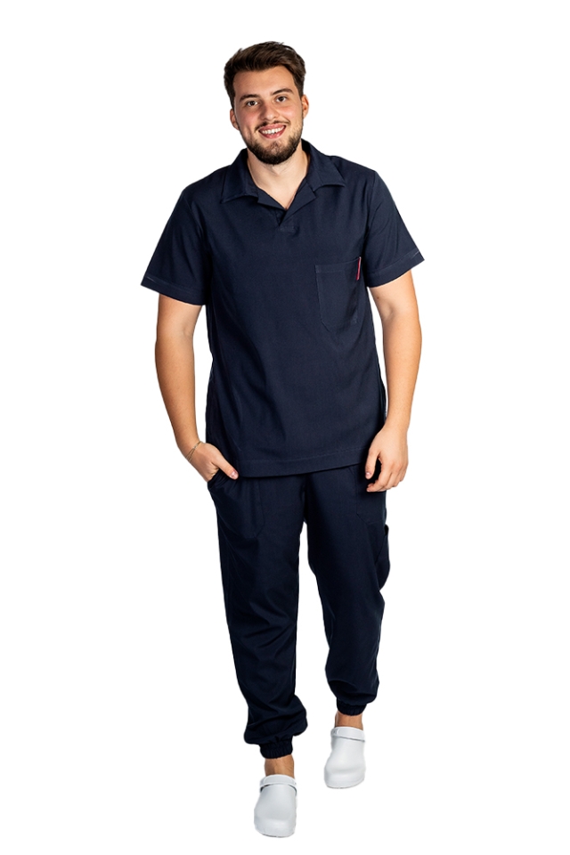 Costum medical stretch polo barbati bleumarin, cu bluza in V si pantaloni tip jogger, cu snur si elastic..