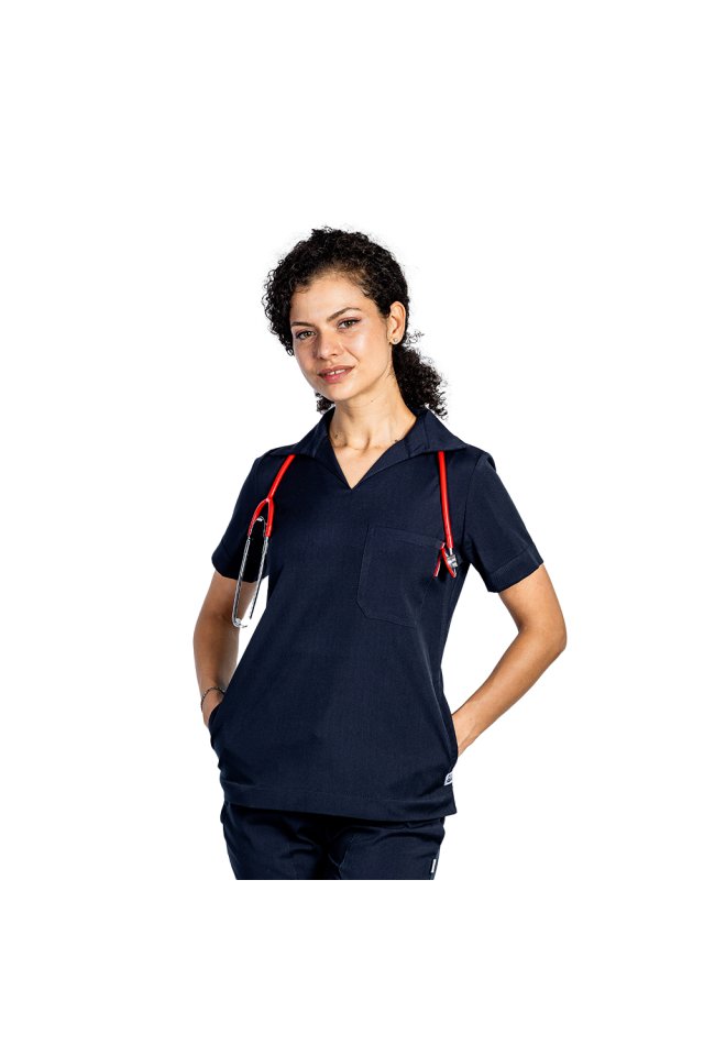 Costum medical stretch polo bleumarin, cu bluza in V si pantaloni tip jogger, cu snur si elastic