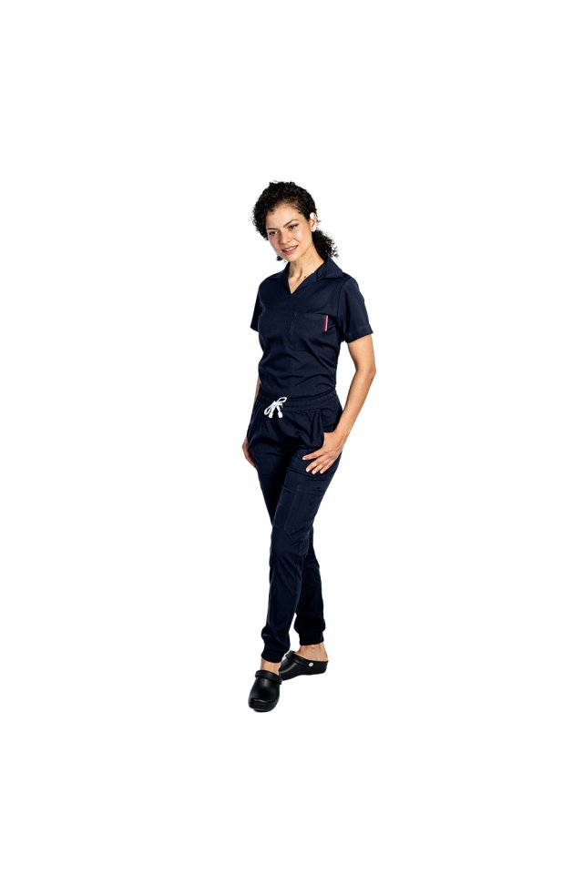 Costum medical stretch polo bleumarin, cu bluza in V si pantaloni tip jogger, cu snur si elastic