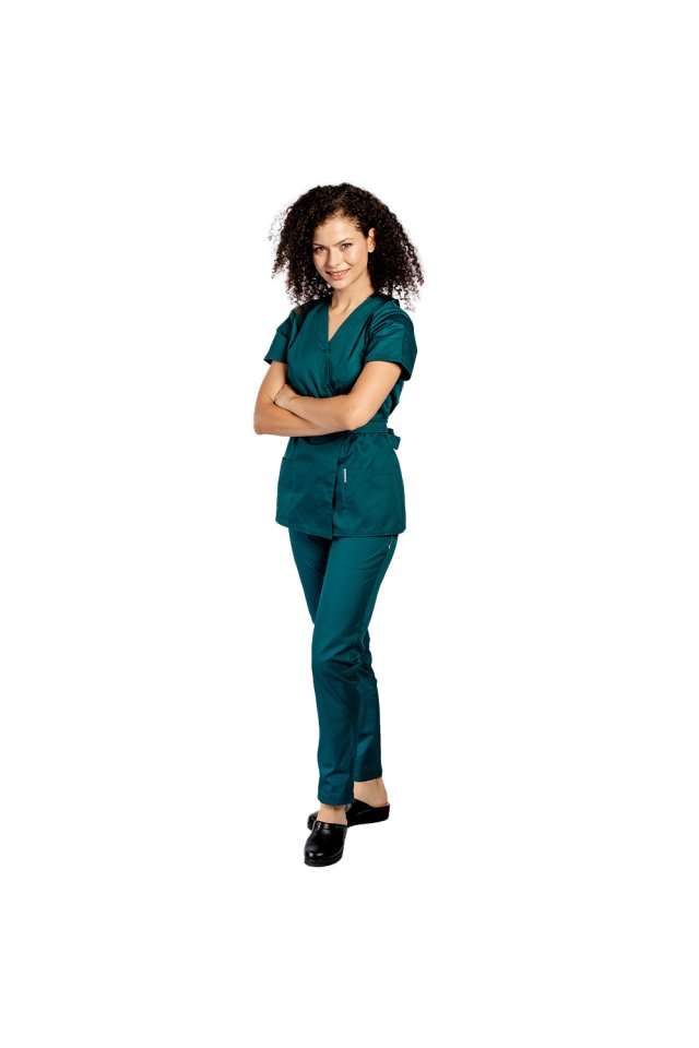 Costum medical verde tuborg, cu bluza tip kimono si pantaloni verzi cu elastic