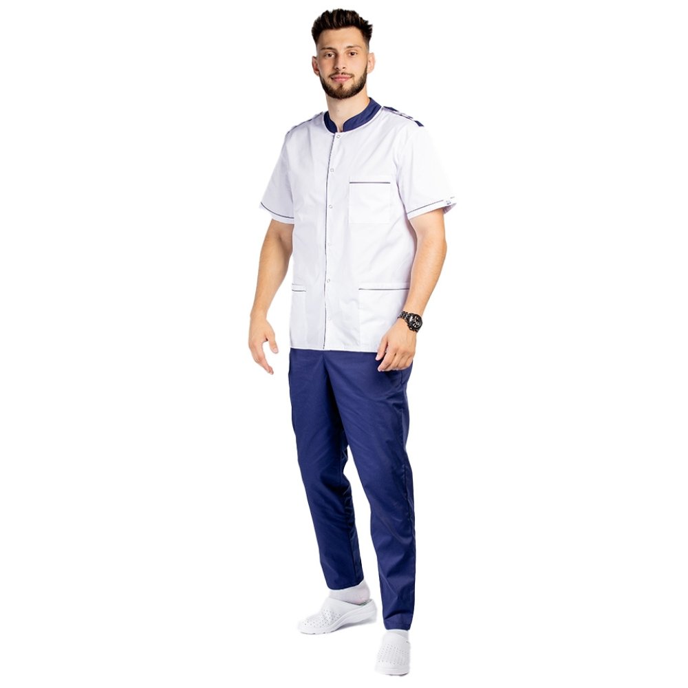 Costum medical tip tunica, cu bluza alb cu paspol bleumarin, epoleti si pantaloni bleumarin cu elastic