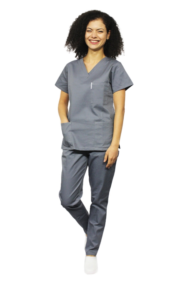 Costum medical gri, bluza cu anchior in V, trei buzunare si pantaloni cu elastic..