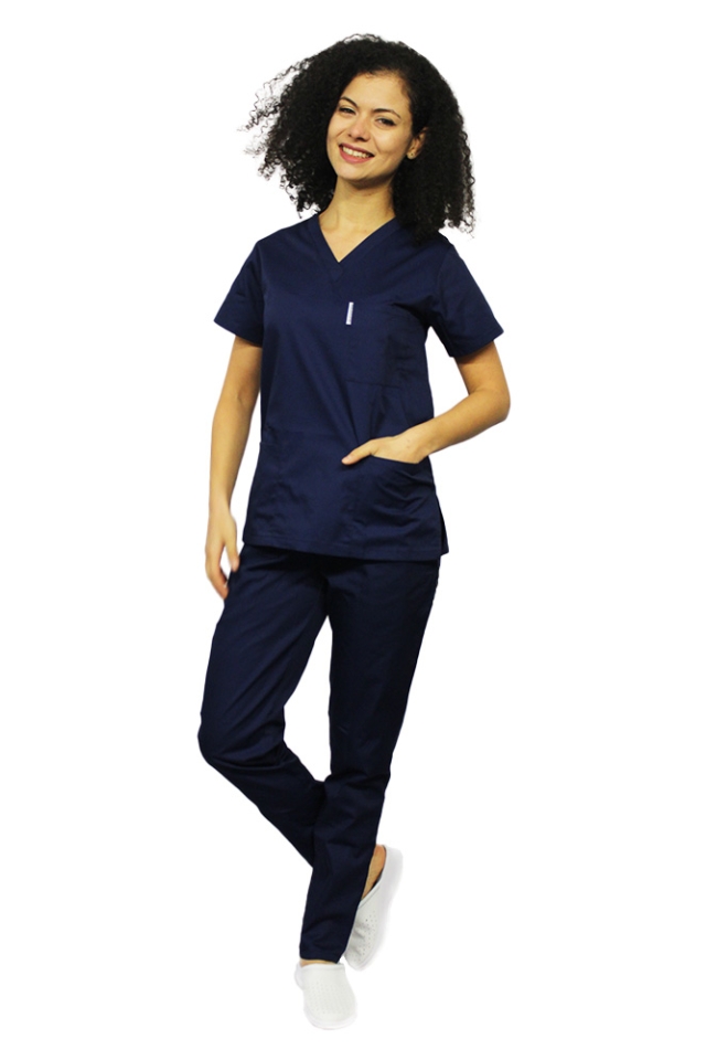 Costum medical bleumarin, bluza cu anchior in V, trei buzunare si pantaloni cu elastic.