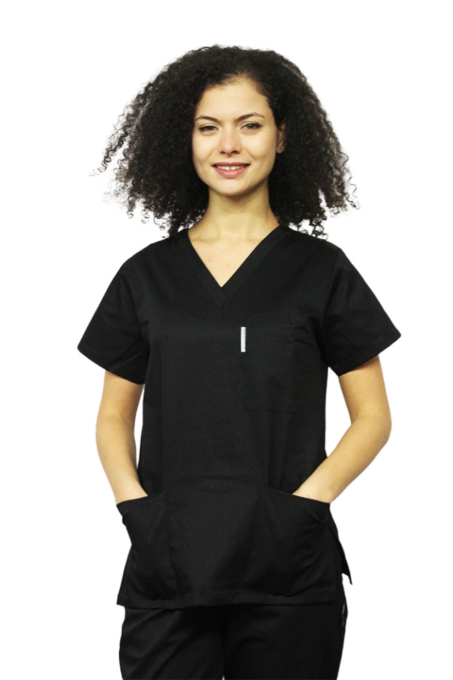 Costum medical negru cu bluza cu anchior in forma V si pantaloni negri cu elastic