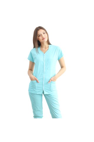 Costum medical menta cu bluza cu fermoar cambrata, trei buzunare aplicate si pantaloni menta cu elastic