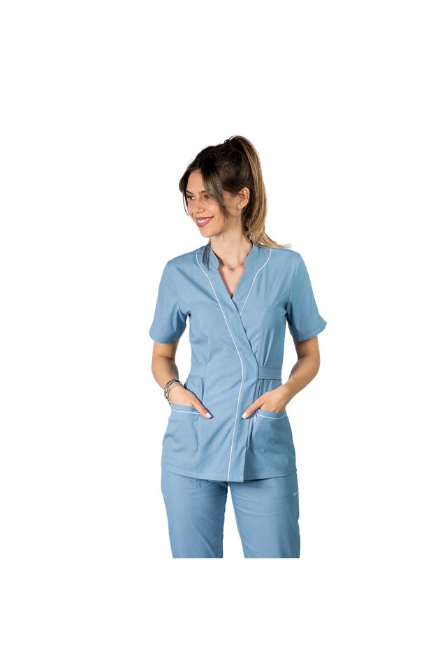 Halat medical kimono stretch bleu pudrat cu doua buzunare aplicate si guler tip tunica