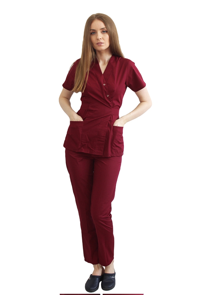 Costum medical grena, cu bluza tip kimono si pantaloni cu elastic