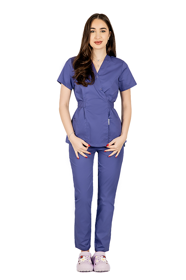 Costum medical mov, cu bluza tip kimono si pantaloni cu elastic