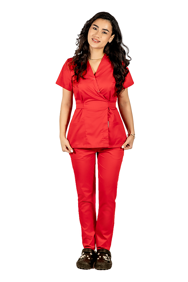 Costum medical rosu, cu bluza tip kimono si pantaloni rosii cu elastic 2