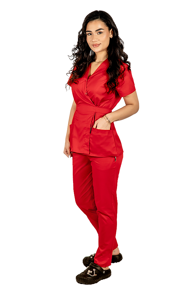 Costum medical rosu, cu bluza tip kimono si pantaloni rosii cu elastic 5