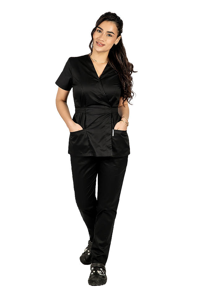 Costum medical negru, cu bluza tip kimono si pantaloni cu elastic