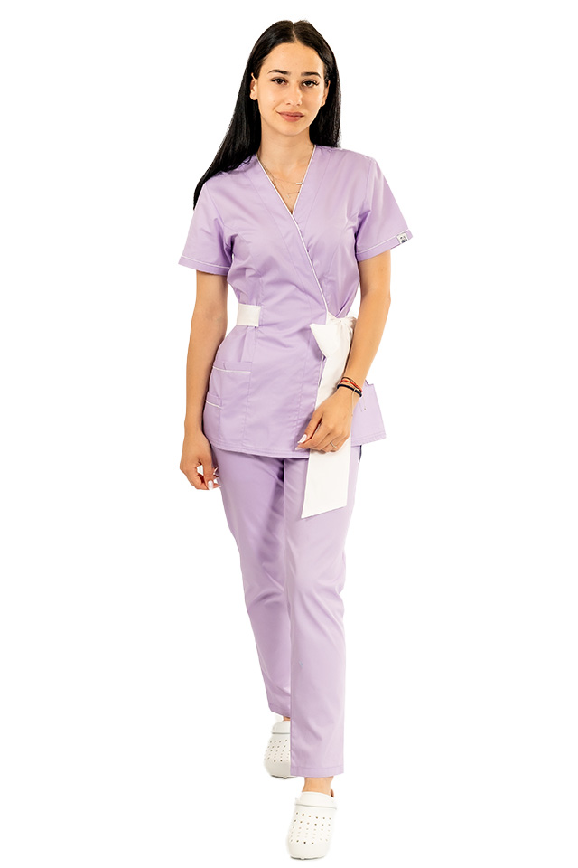 Costum medical kimono lila cu paspol alb, cordon cu legare tip fundita si pantaloni cu elastic 2