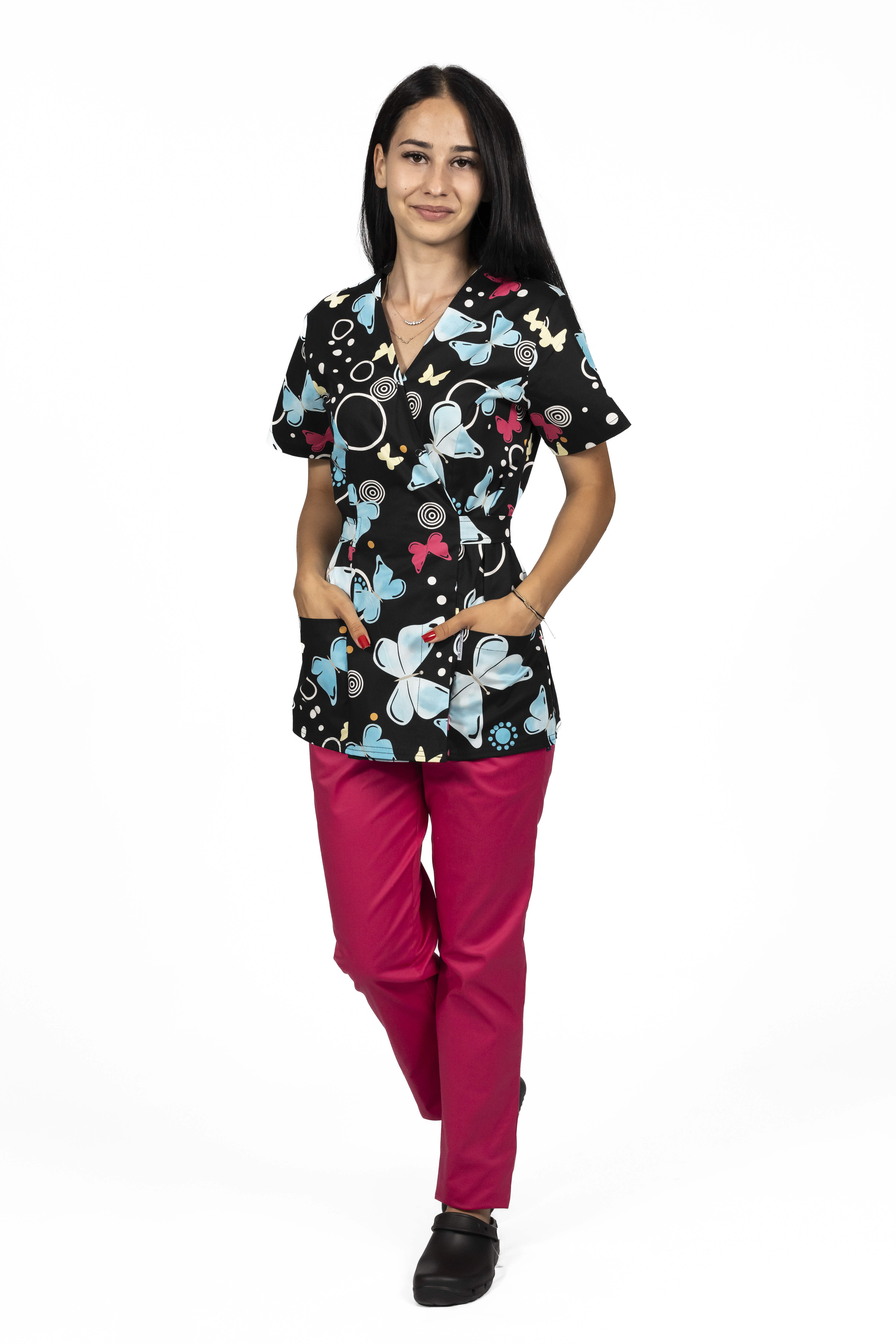 Costum medical kimono Blackbutterfly, cu bluza cu imprimeu  si pantaloni cu elastic 5