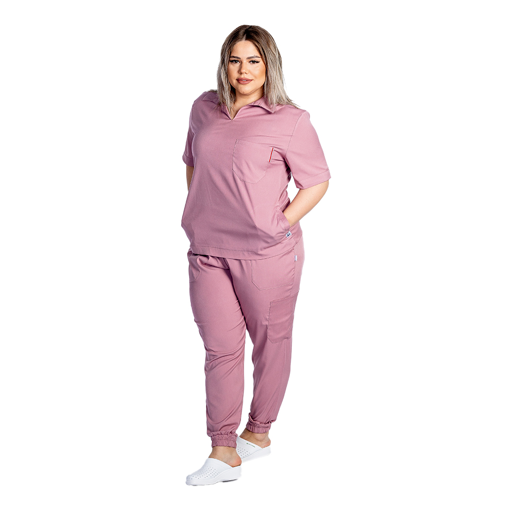 Costum medical stretch polo roz pudrat, cu bluza in V si pantaloni tip jogger, cu snur si elastic 3